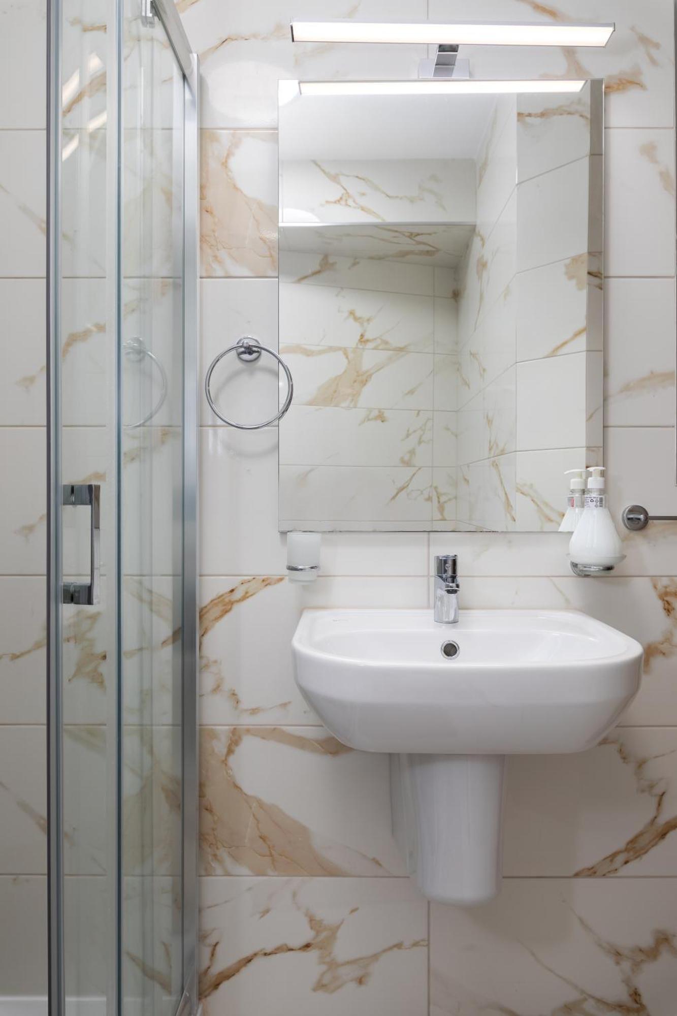 Modern 2Br Stylish Apartment With 2 Balconies - Close To St Julian'S & Sliema & Yacht Marina Pietà Extérieur photo